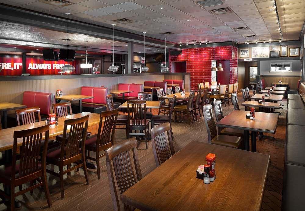 Courtyard Chicago Midway Airport Hotel Bedford Park Екстериор снимка