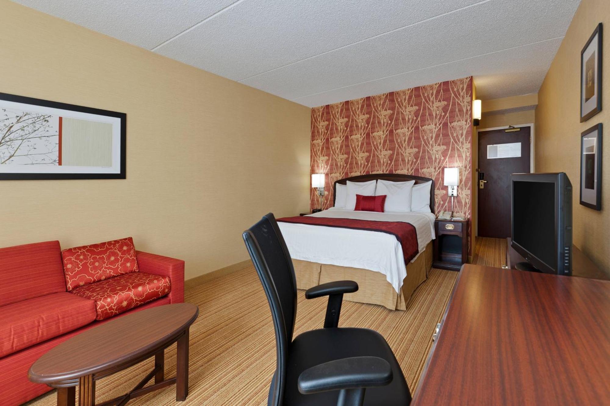 Courtyard Chicago Midway Airport Hotel Bedford Park Екстериор снимка